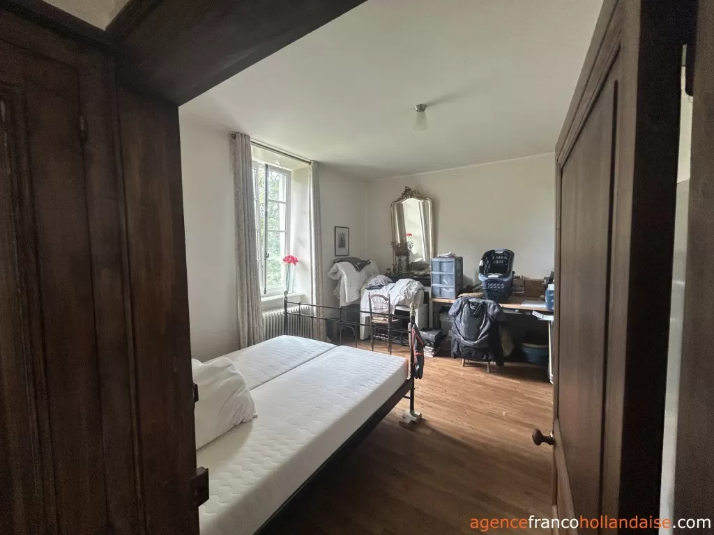 House with guest house for sale rochechouart, limousin, Li1054 Image - 17