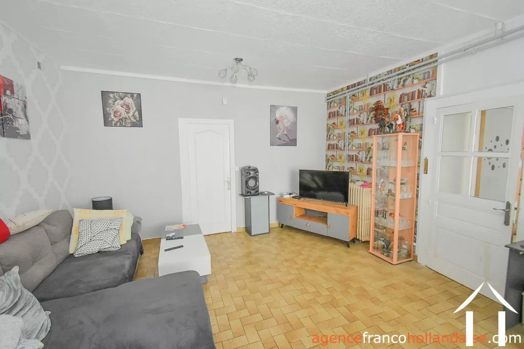 Village house for sale la croisille sur briance, limousin, Li1055 Image - 7