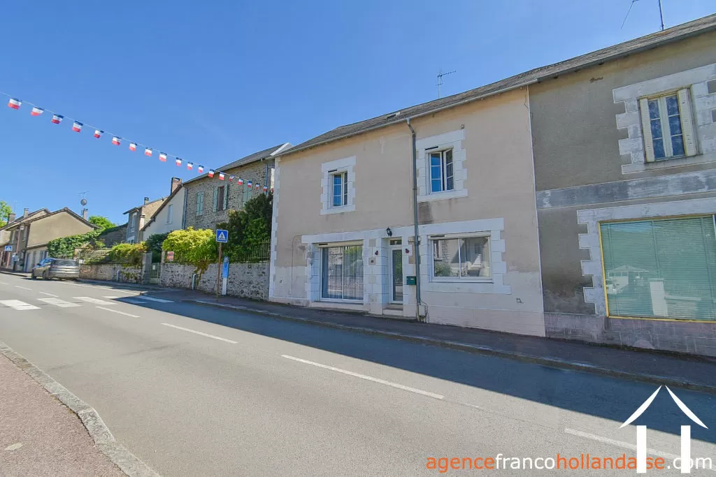 Village house for sale la croisille sur briance, limousin, Li1055 Image - 42
