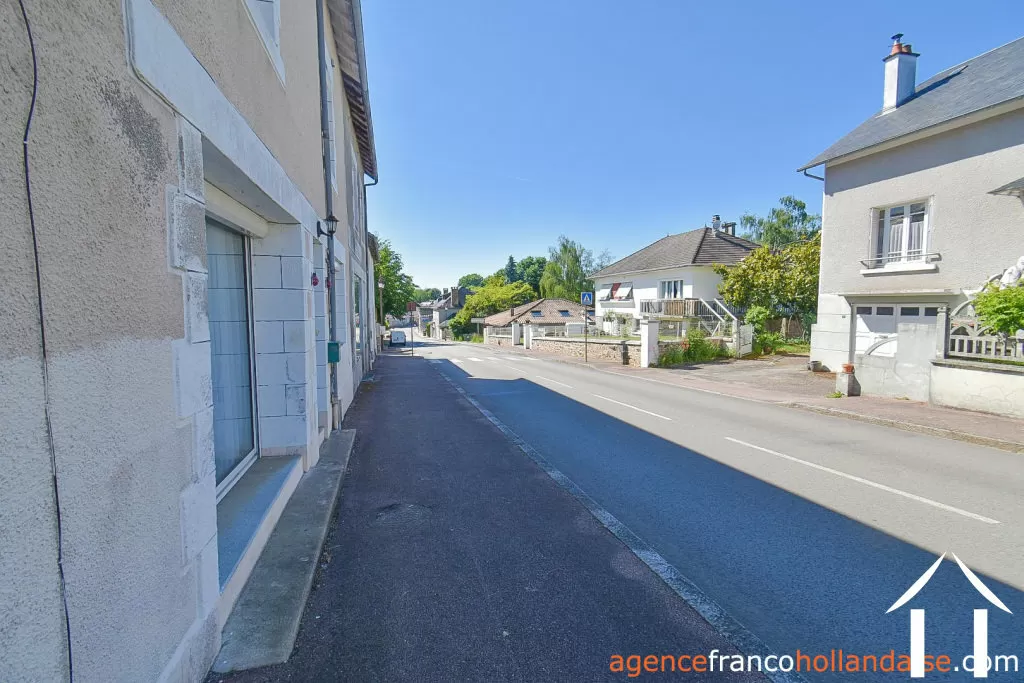 Village house for sale la croisille sur briance, limousin, Li1055 Image - 45