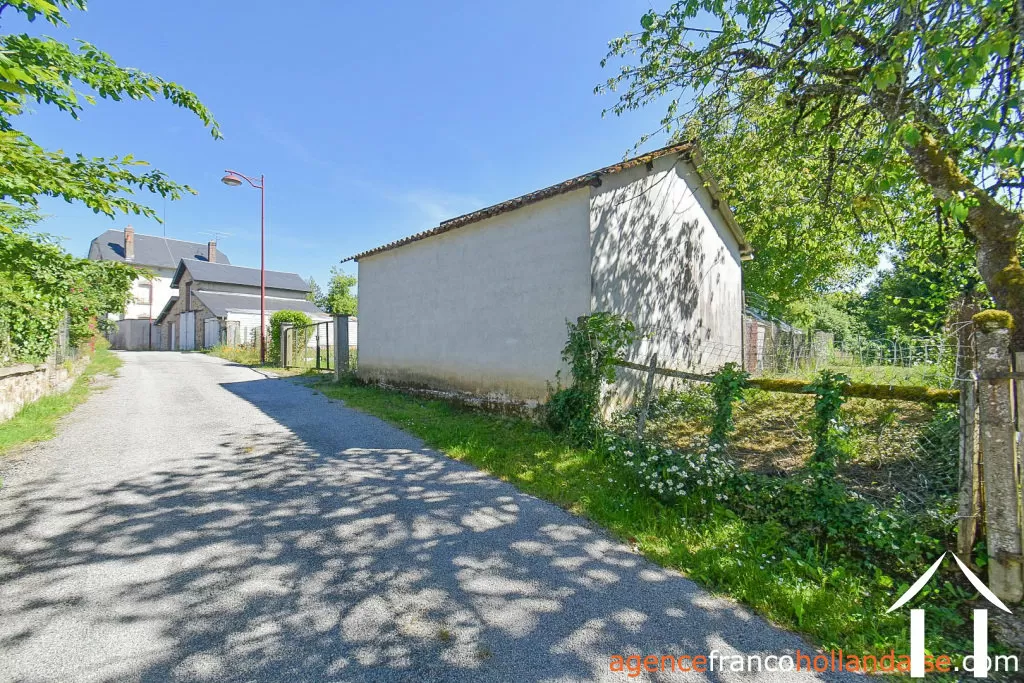 Village house for sale la croisille sur briance, limousin, Li1055 Image - 30