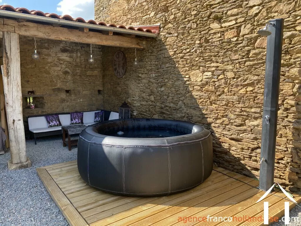 House for sale oradour sur vayres, limousin, Li1057 Image - 27