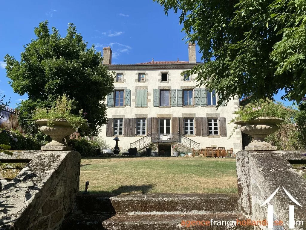 House for sale oradour sur vayres, limousin, Li1057 Image - 1