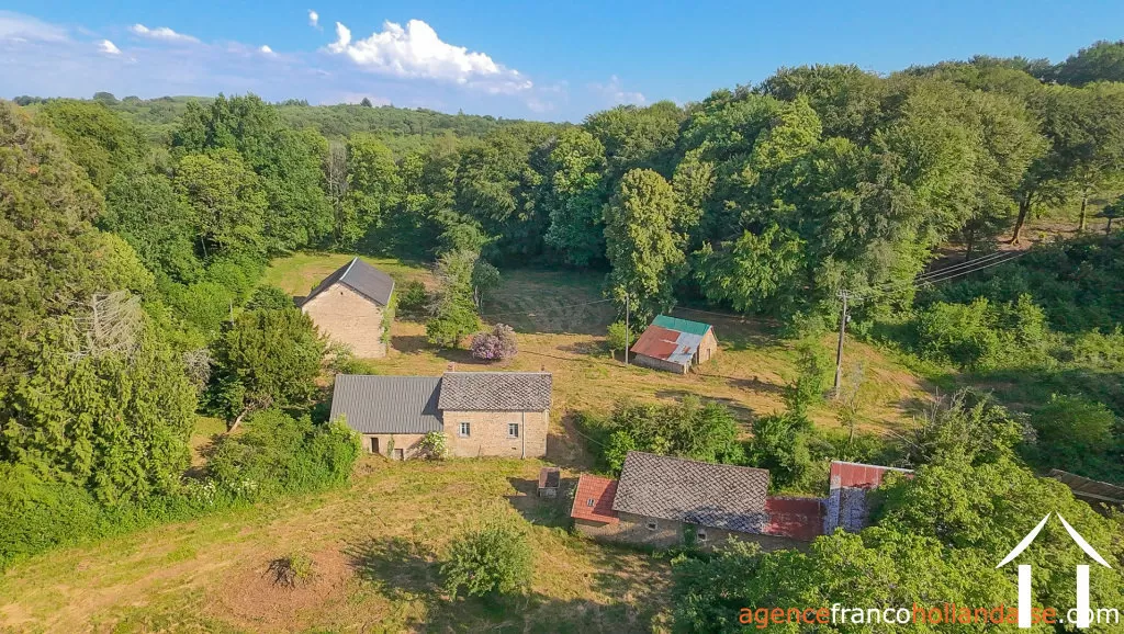 Property 1 hectare ++ for sale la croisille sur briance, limousin, Li1059 Image - 1