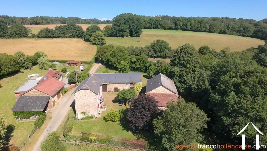 House for sale st meard, limousin, Li1060 Image - 20