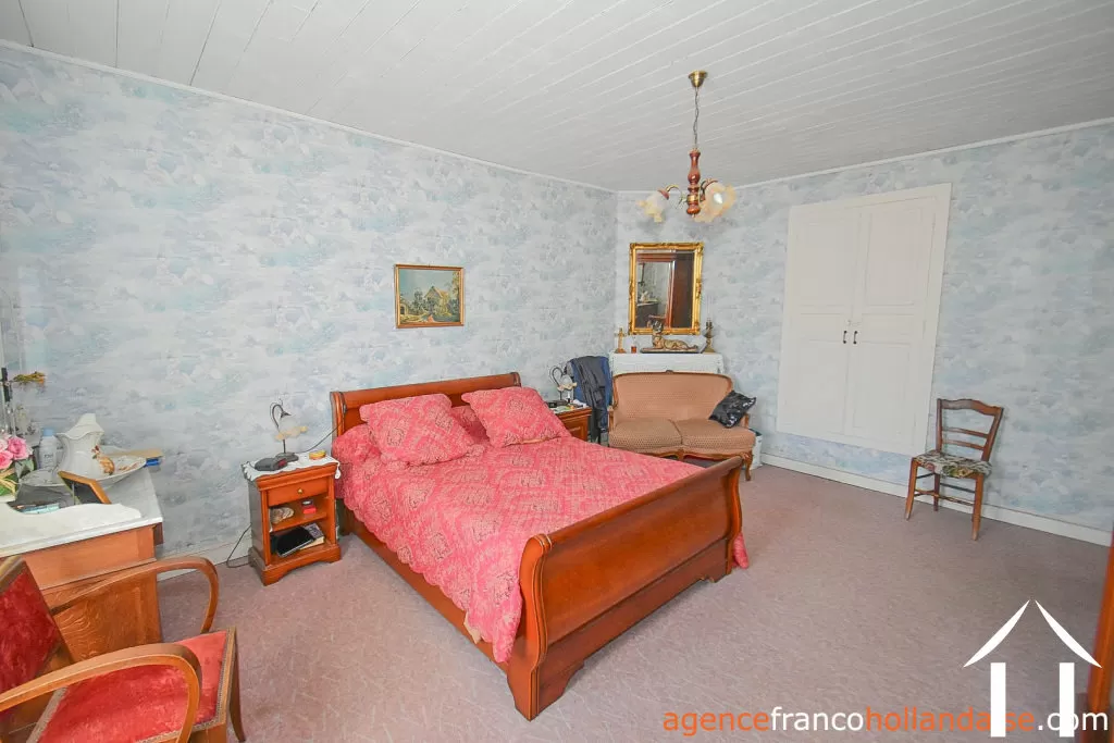 House for sale st meard, limousin, Li1060 Image - 9