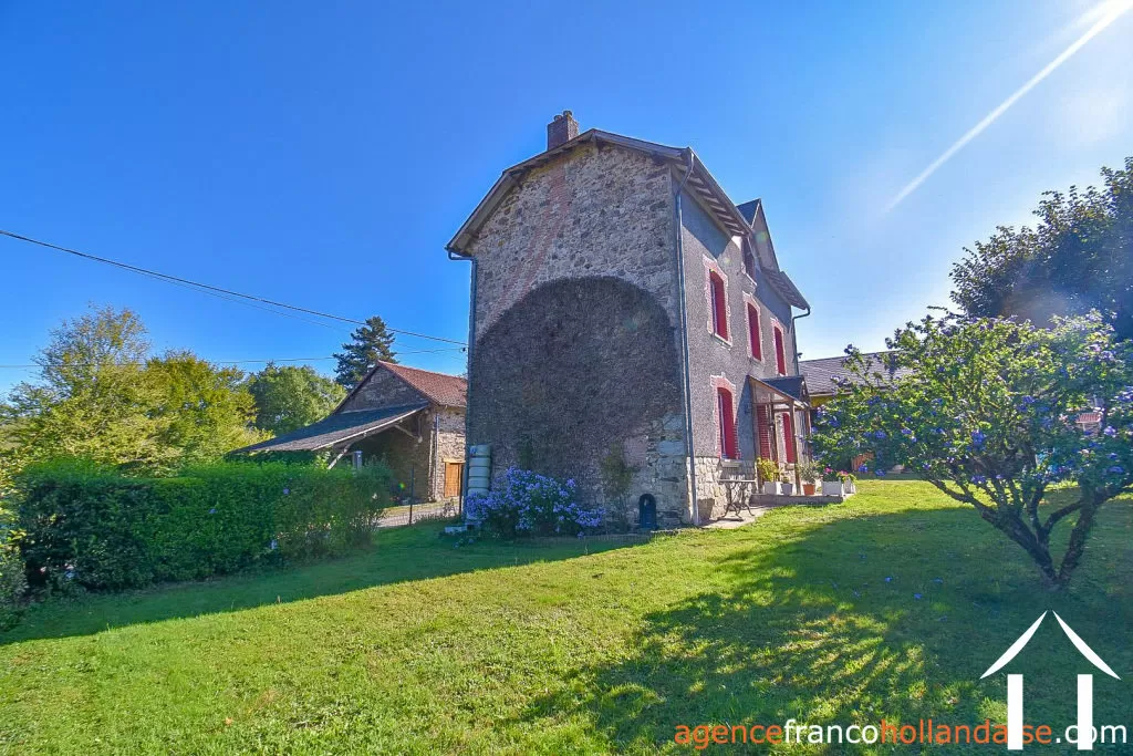 House for sale st meard, limousin, Li1060 Image - 27