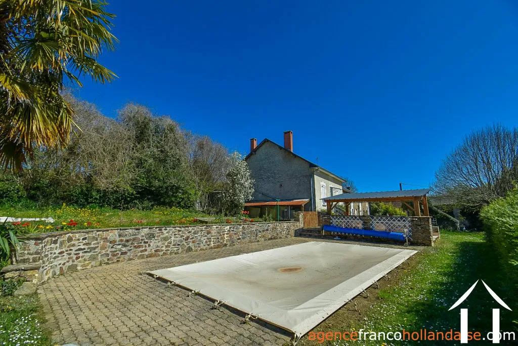 Property 1 hectare ++ for sale la croisille sur briance, limousin, Li1061 Image - 19