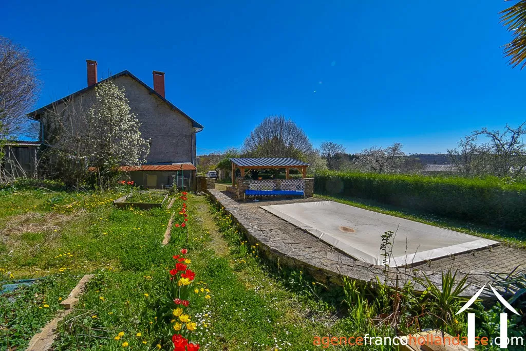 Property 1 hectare ++ for sale la croisille sur briance, limousin, Li1061 Image - 20