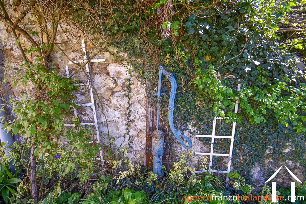 Property 1 hectare ++ for sale la croisille sur briance, limousin, Li1061 Image - 39
