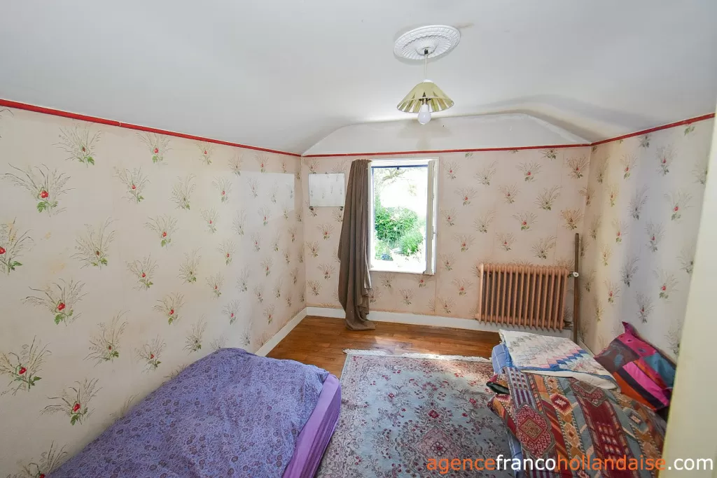 Property 1 hectare ++ for sale chateauneuf la foret, limousin, Li1062 Image - 13
