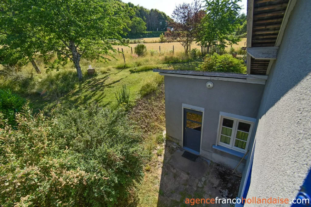 Property 1 hectare ++ for sale chateauneuf la foret, limousin, Li1062 Image - 14