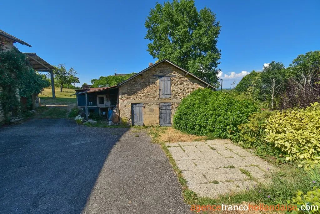 Property 1 hectare ++ for sale chateauneuf la foret, limousin, Li1062 Image - 22
