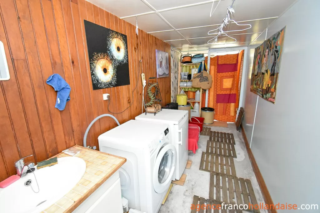 Property 1 hectare ++ for sale chateauneuf la foret, limousin, Li1062 Image - 28