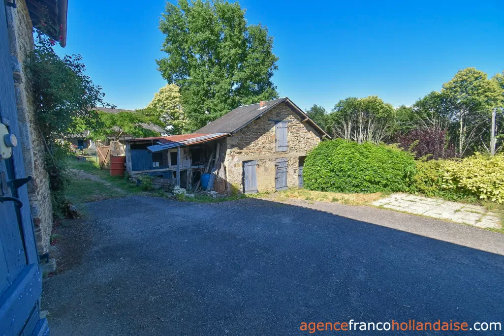 Property 1 hectare ++ for sale chateauneuf la foret, limousin, Li1062 Image - 31