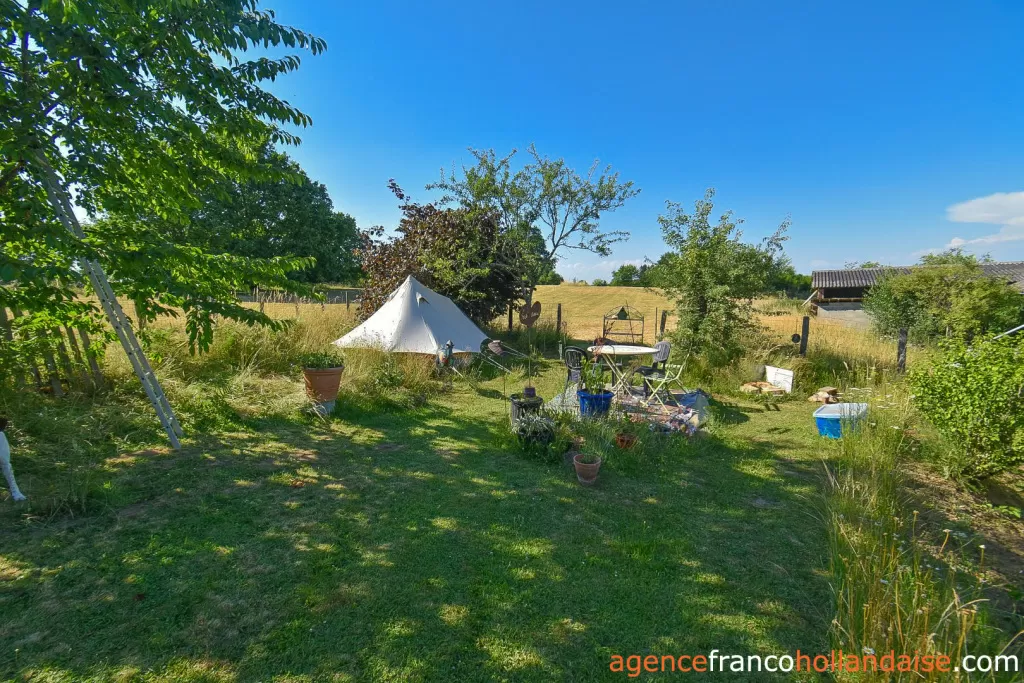 Property 1 hectare ++ for sale chateauneuf la foret, limousin, Li1062 Image - 48