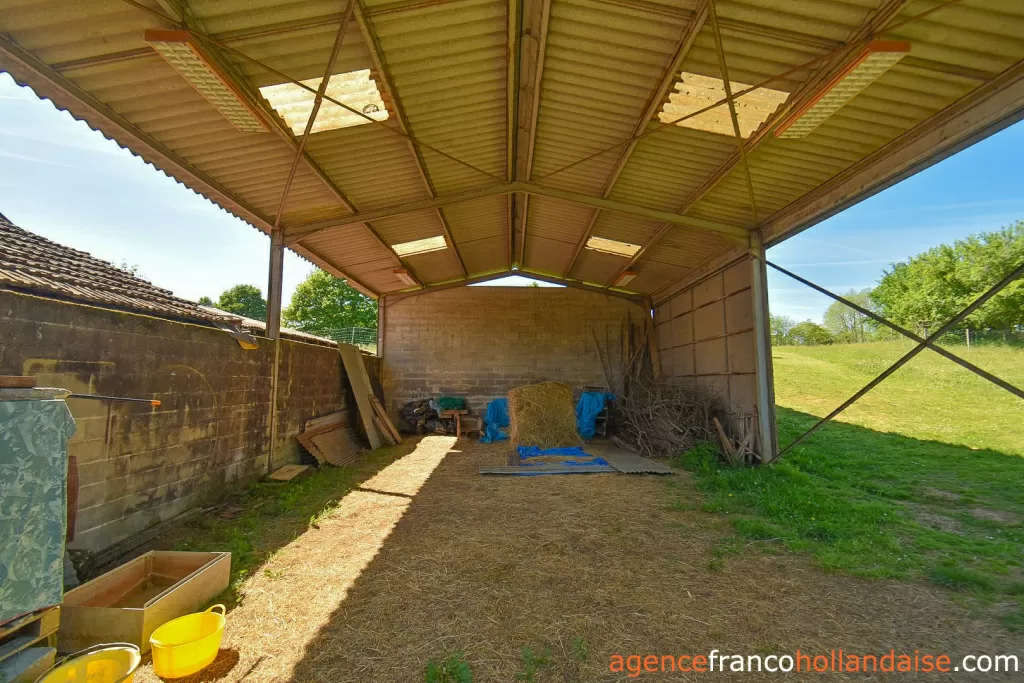 Property 1 hectare ++ for sale chateauneuf la foret, limousin, Li1062 Image - 50