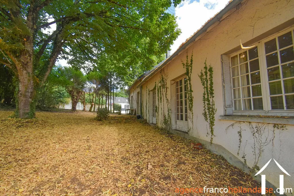Village house for sale meilhards, limousin, Li1063 Image - 10