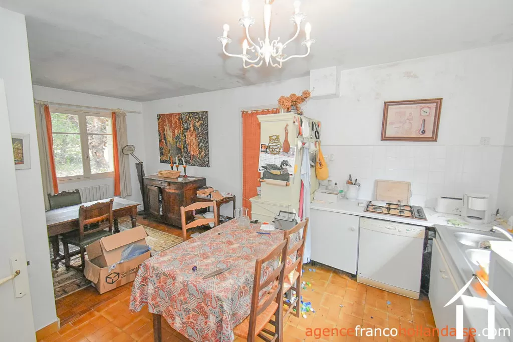 Village house for sale meilhards, limousin, Li1063 Image - 4