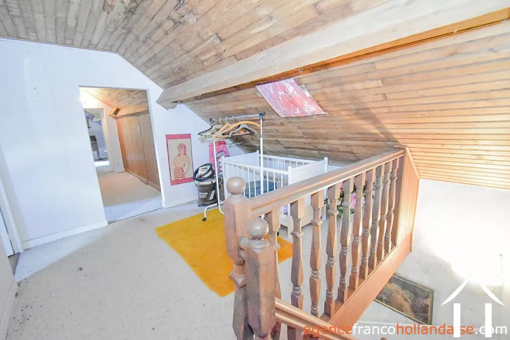 Village house for sale meilhards, limousin, Li1063 Image - 18