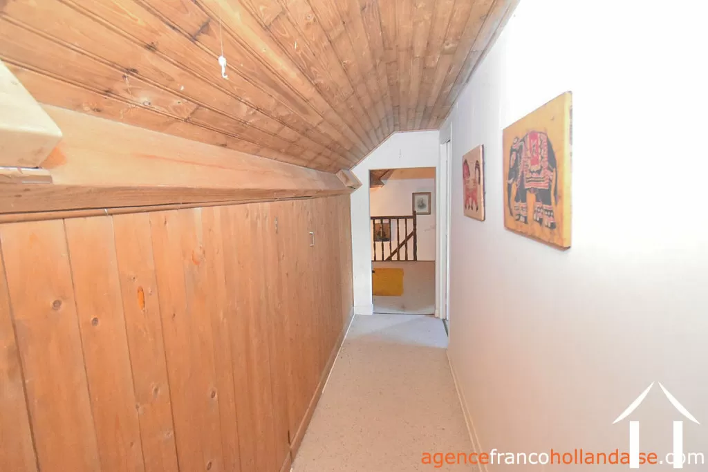 Village house for sale meilhards, limousin, Li1063 Image - 21