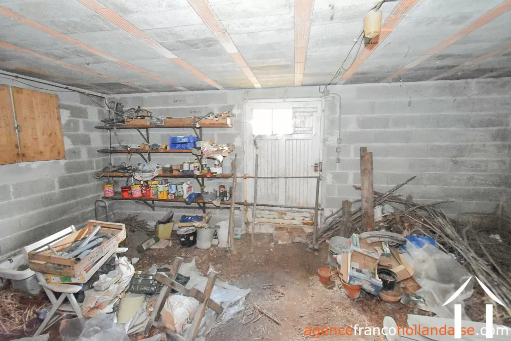 Village house for sale meilhards, limousin, Li1063 Image - 35