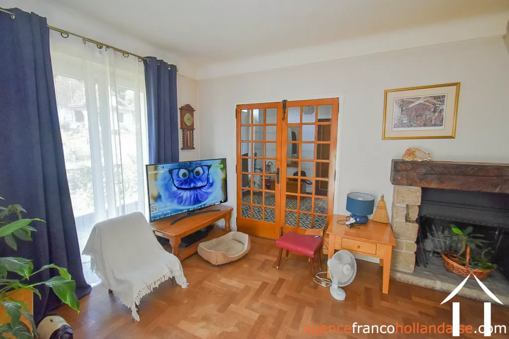 House for sale chateauneuf la foret, limousin, Li1064 Image - 8