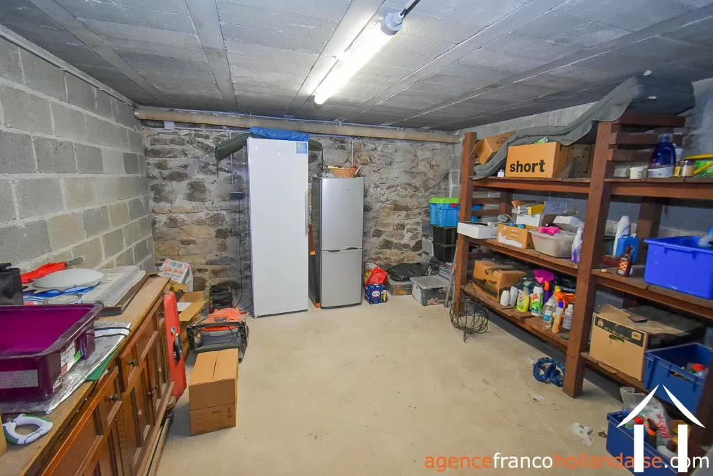 House for sale chateauneuf la foret, limousin, Li1064 Image - 24
