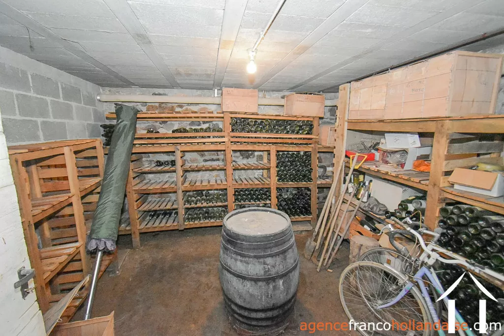 House for sale chateauneuf la foret, limousin, Li1064 Image - 26