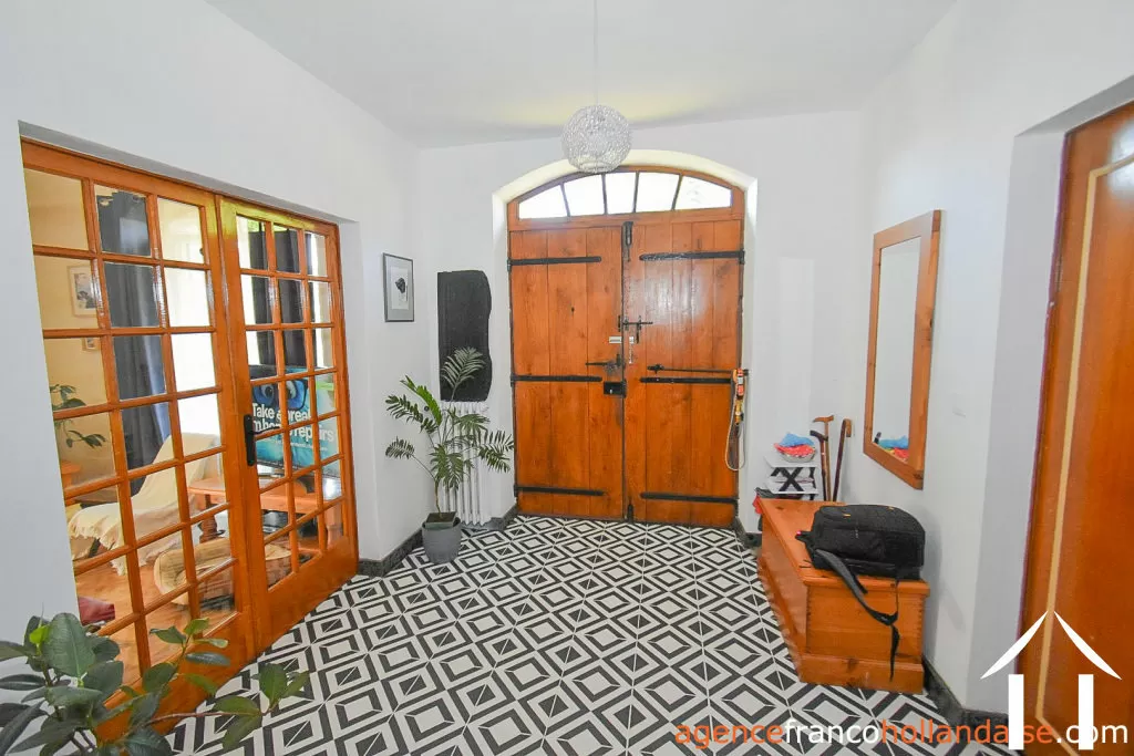 House for sale chateauneuf la foret, limousin, Li1064 Image - 2