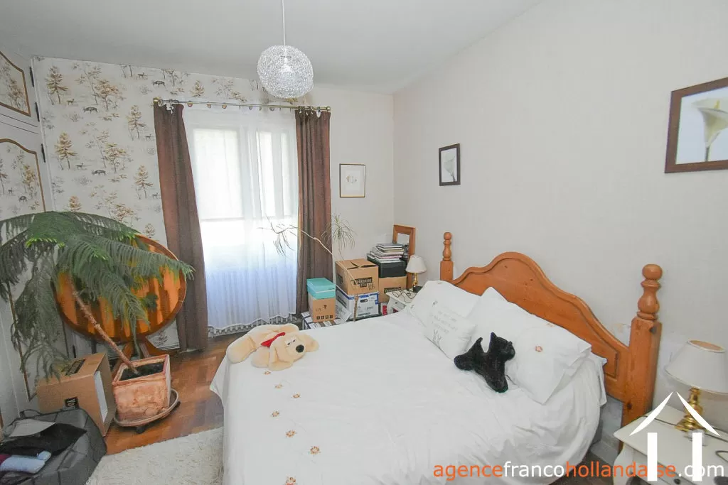House for sale chateauneuf la foret, limousin, Li1064 Image - 14