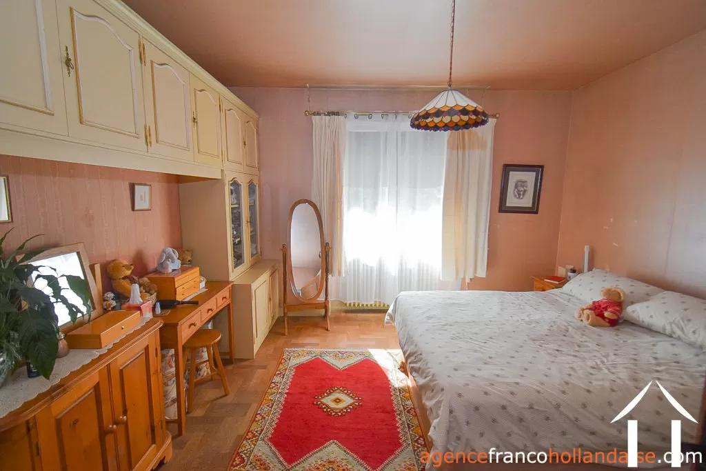 House for sale chateauneuf la foret, limousin, Li1064 Image - 10