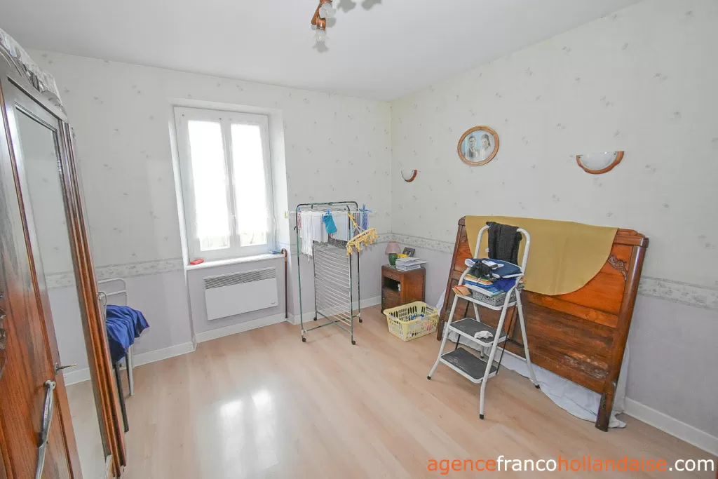 House for sale st vitte sur briance, limousin, Li1065 Image - 13