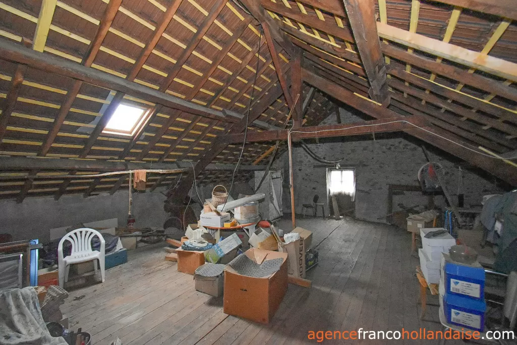 House for sale st vitte sur briance, limousin, Li1065 Image - 15
