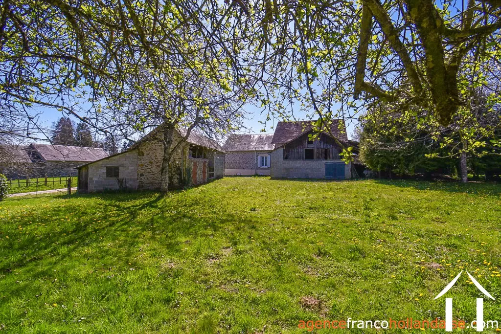 House for sale la porcherie, limousin, Li1067 Image - 35