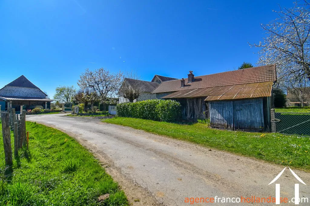 House for sale la porcherie, limousin, Li1067 Image - 37