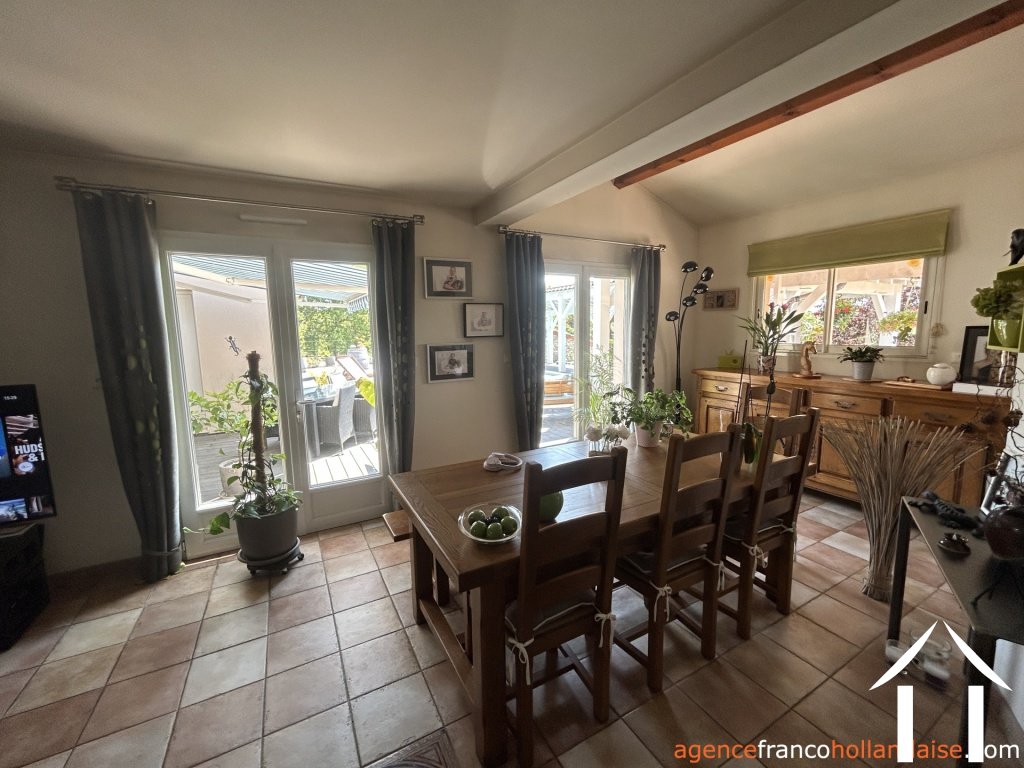 House with guest house for sale brouchaud, aquitaine, Li1068 Image - 5