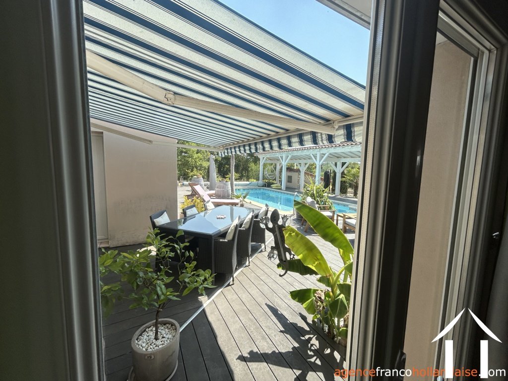 House with guest house for sale brouchaud, aquitaine, Li1068 Image - 7