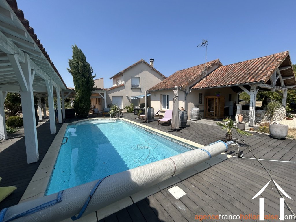 House with guest house for sale brouchaud, aquitaine, Li1068 Image - 34