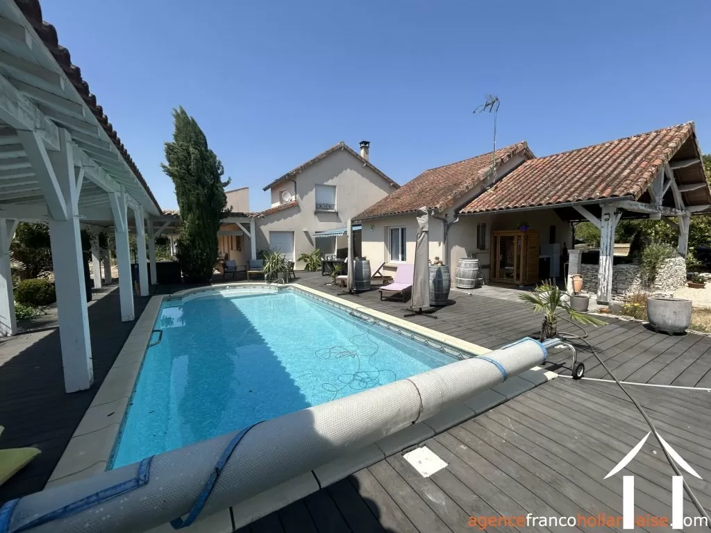 House with guest house for sale brouchaud, aquitaine, Li1068 Image - 27