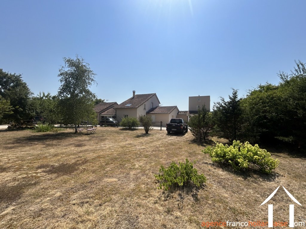 House with guest house for sale brouchaud, aquitaine, Li1068 Image - 57