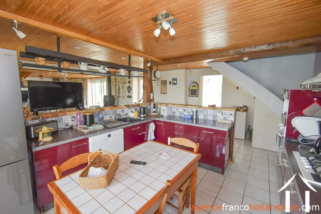 House for sale la porcherie, limousin, Li1069 Image - 12
