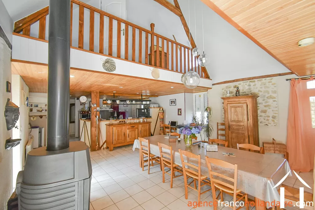 House for sale la porcherie, limousin, Li1069 Image - 5