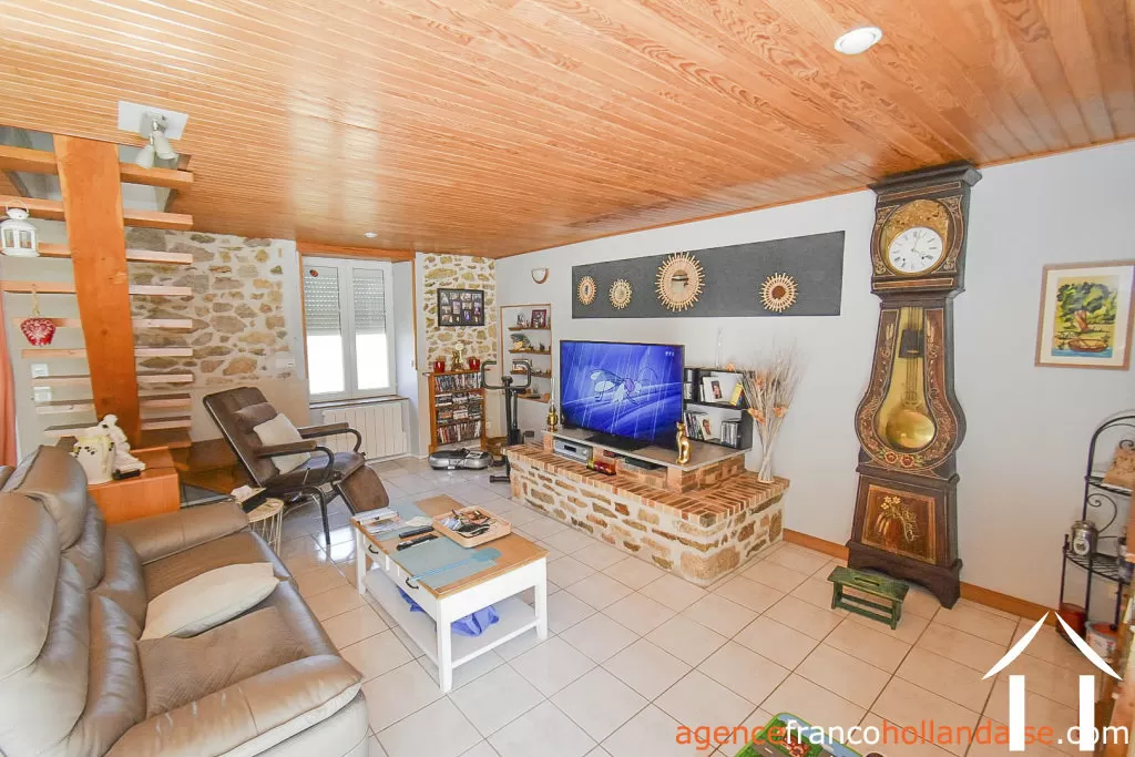 House for sale la porcherie, limousin, Li1069 Image - 6