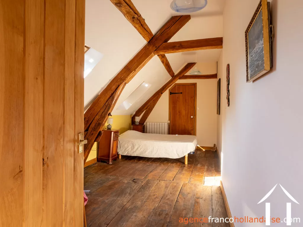 House with guest house for sale lubersac, limousin, Li1070 Image - 43