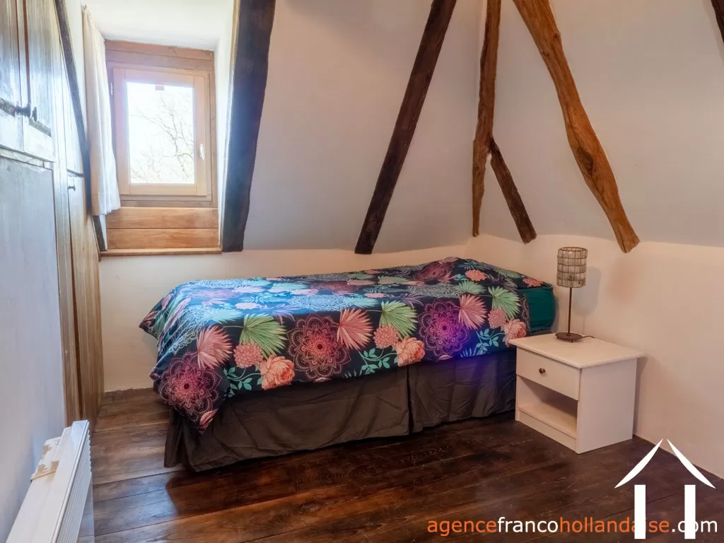 House with guest house for sale lubersac, limousin, Li1070 Image - 70