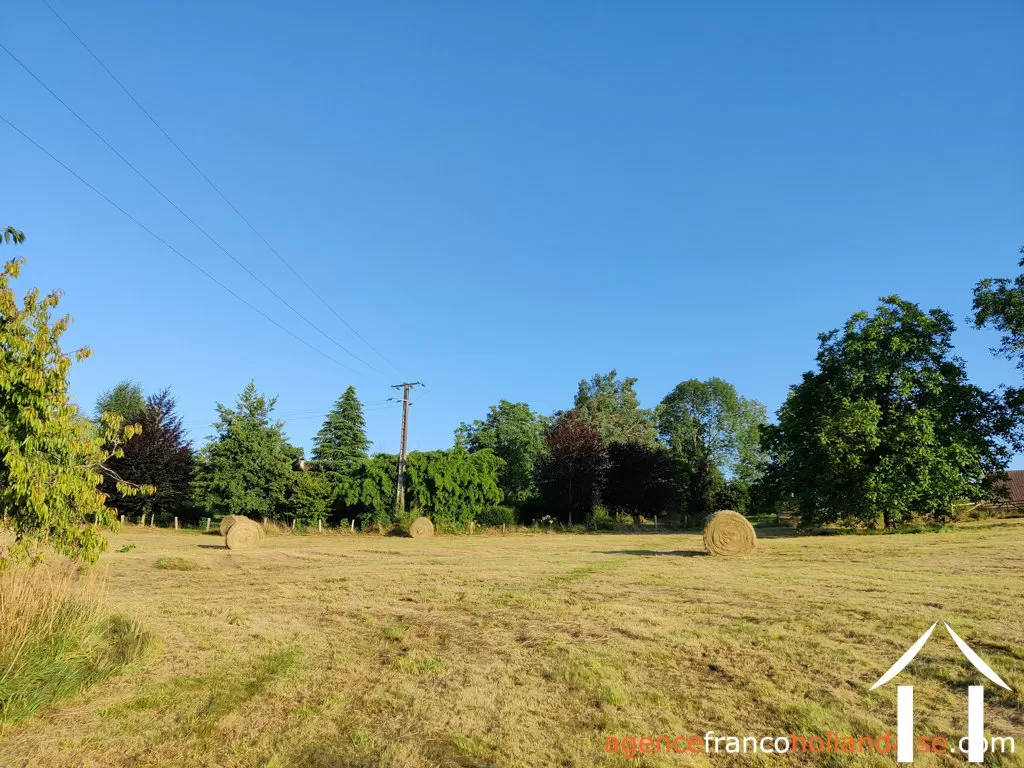 House with guest house for sale lubersac, limousin, Li1070 Image - 96