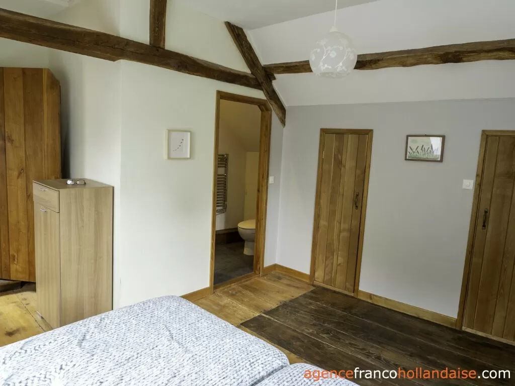 House with guest house for sale lubersac, limousin, Li1070 Image - 17