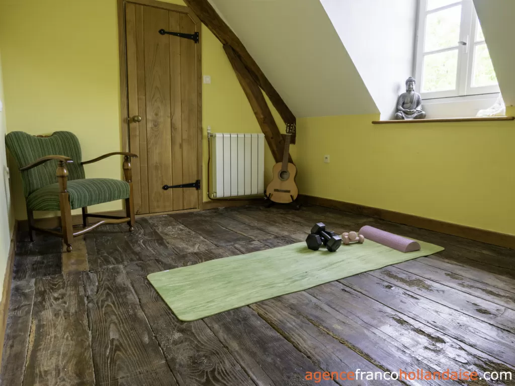House with guest house for sale lubersac, limousin, Li1070 Image - 26