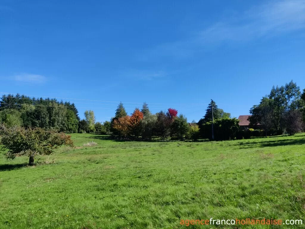 House with guest house for sale lubersac, limousin, Li1070 Image - 41